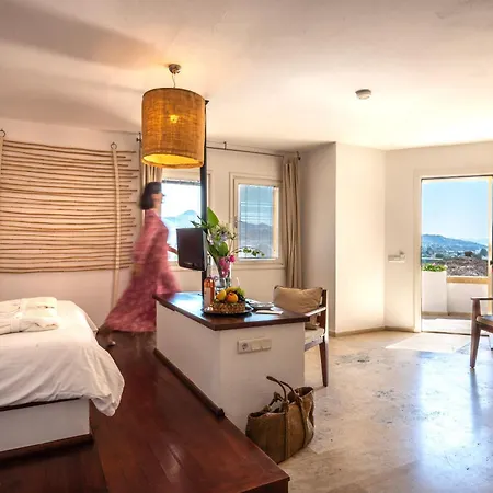 4reasons + Bistro | 12+ Yalıkavak