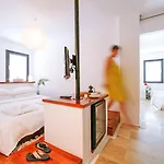 4reasons + Bistro | 12+ 4* يالِكافاك