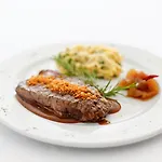 فندق 4reasons + Bistro | 12+ يالِكافاك