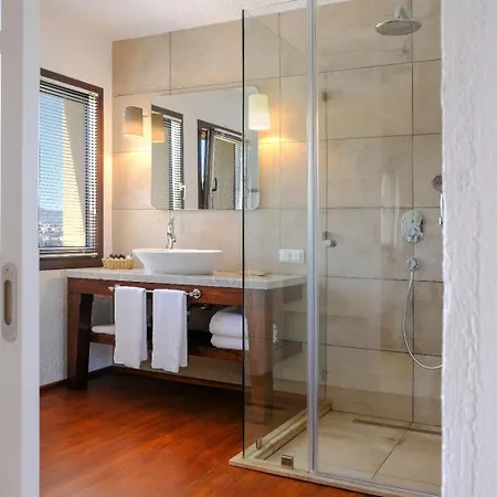 Hotel 4reasons + Bistro | 12+ Yalikavak
