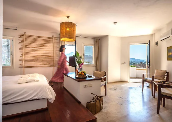 4reasons + Bistro | 12+ Yalıkavak