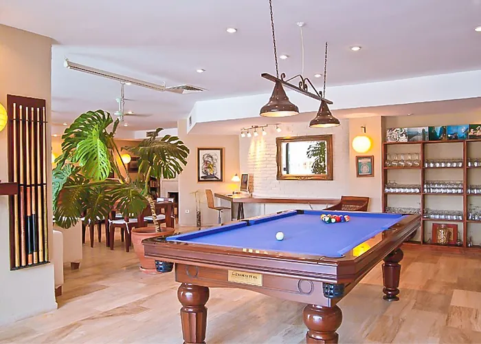 4reasons + Bistro | 12+ Hotell Yalıkavak