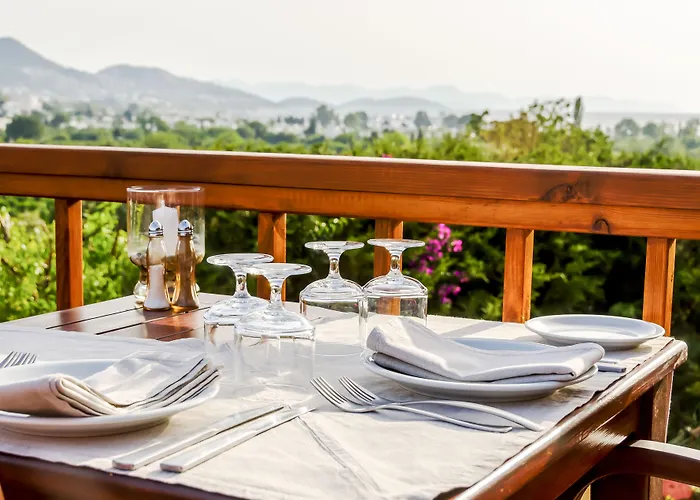 Hotell 4reasons + Bistro | 12+ 4*