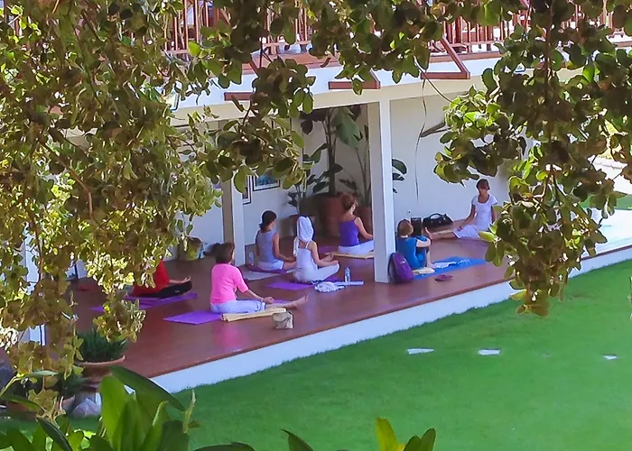 Отель 4reasons + Bistro | 12+