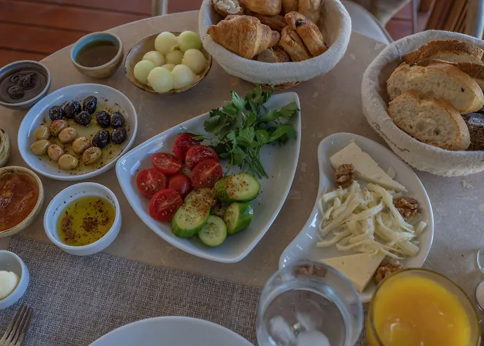 Hotell 4reasons + Bistro | 12+